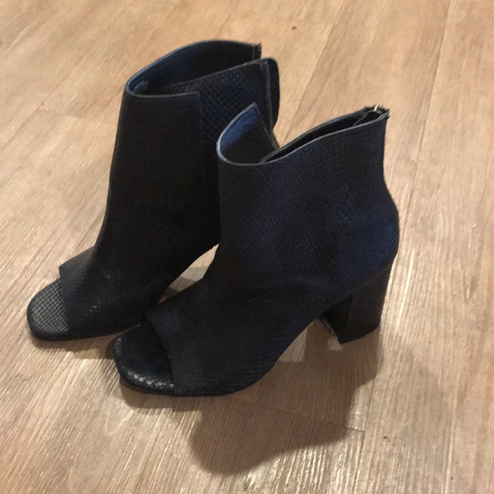 Leather boots